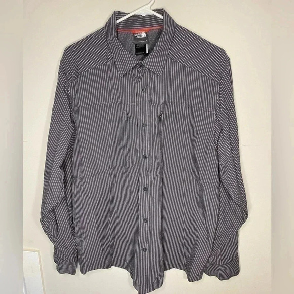 The North Face Trekware Button Down | Size Large - Picture 1 of 6